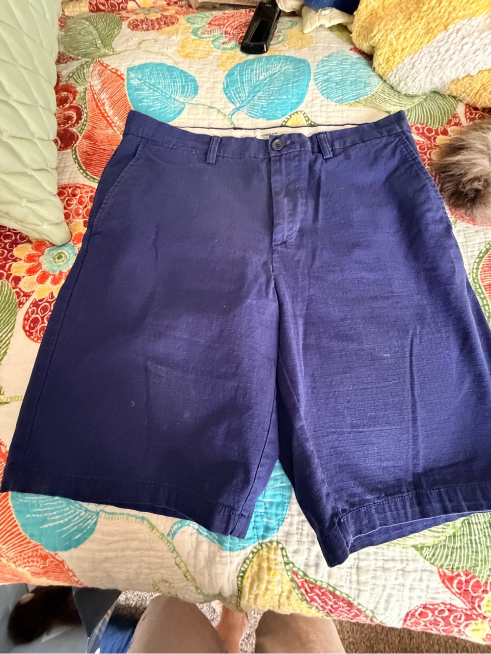 Old Navy Men's Dark Blue Flat-Front Casual Shorts